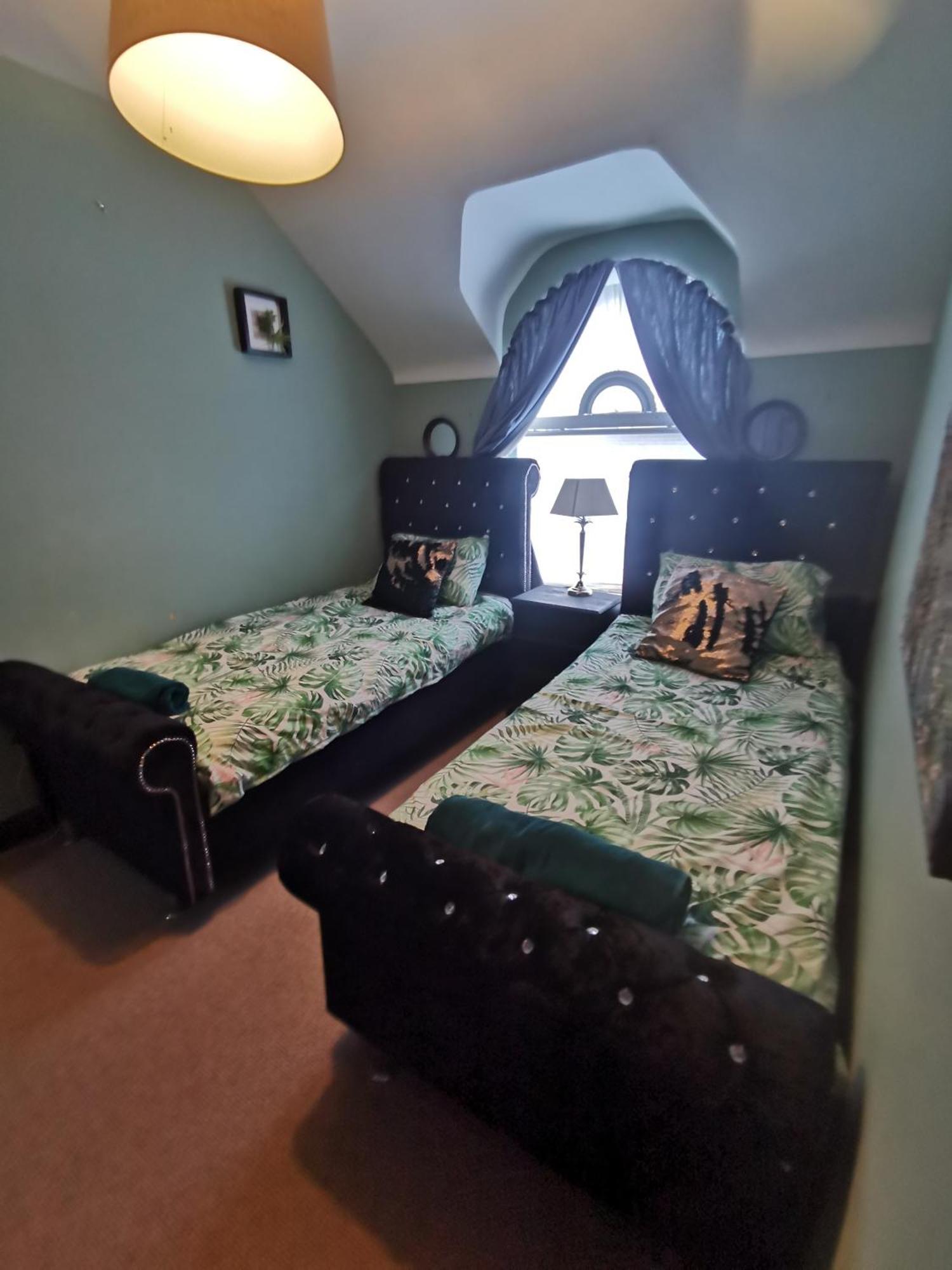 Apartamento Palm Cove Bundoran Luxurious Sea View Balcony Free Wifi Netflix Sleeps 5 Exterior foto